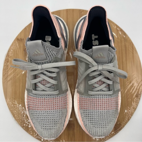Adidas Ultraboost 19 Grey Clear Orange Size 8 - Picture 4 of 12